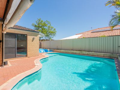 12 Connaught Gardens, Canning Vale