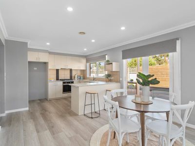 11 Clairmont Close, Somerville