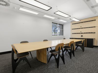 B3 / 75 Newnham Drive, Newnham