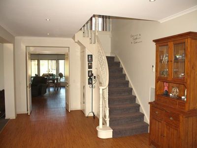 10 Domenica Drive, Junortoun