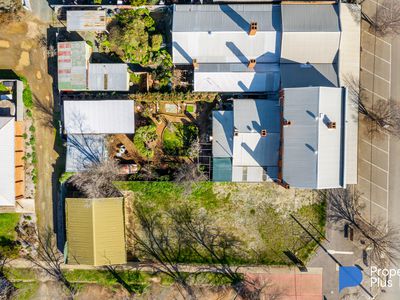 100 Railway Road, Elmore