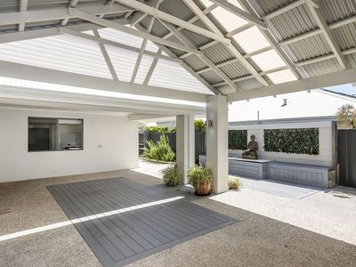 180 Lagoon Drive, Yanchep