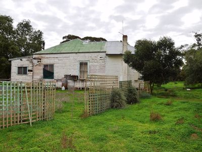 15 Meatian North Road, Meatian