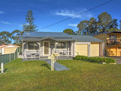24 Lyons Road, Sussex Inlet