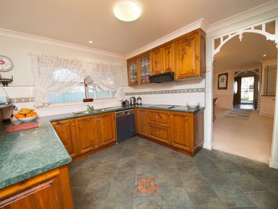 8 Castlereagh Avenue, Dubbo