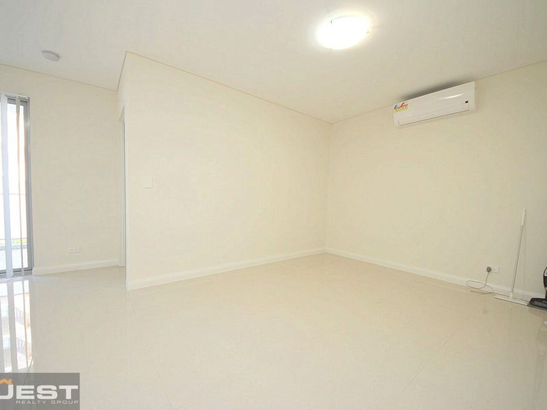 A405 / 4-6 French Avenue, Bankstown