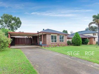 8 Patonga Close, Woodbine