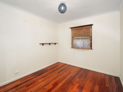 22 Pamela Crescent, Woodridge