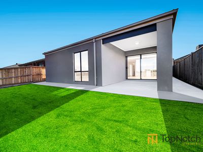 436 Mandalay Circuit, Beveridge
