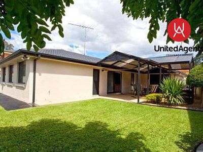 36 GILGANDRA ROAD, Hoxton Park