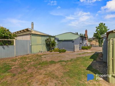 191 Main Road, Campbells Creek