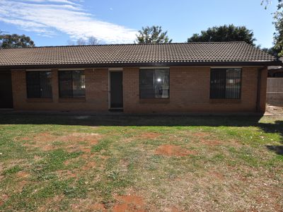 126 Birch Avenue, Dubbo