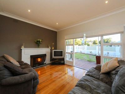 228 WALSH STREET, Albury
