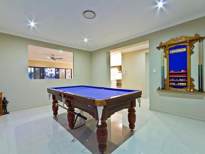62 Taylor Pl, Mackenzie
