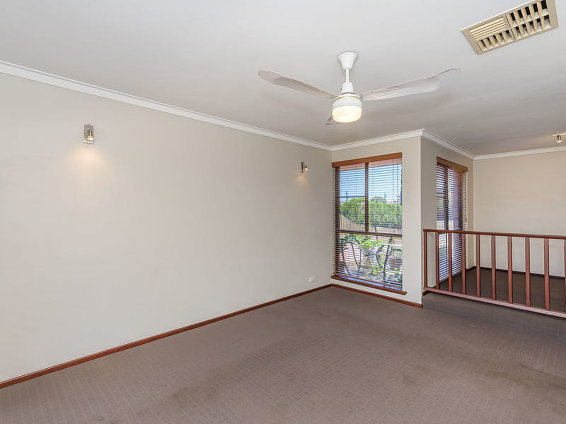 144 Warwick Road, Duncraig