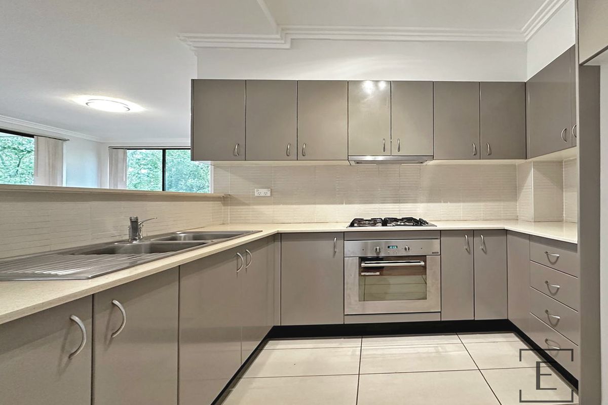 6 / 47-49 Henley Road, Homebush West