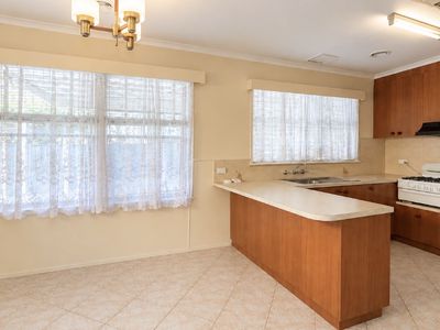 2 Sheehan Crescent, Shepparton