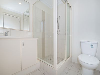 24 Figbird Way, Southern River
