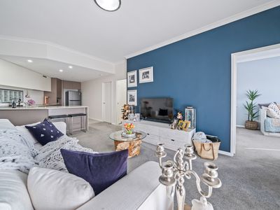 68 / 23 Junction Boulevard, Cockburn Central