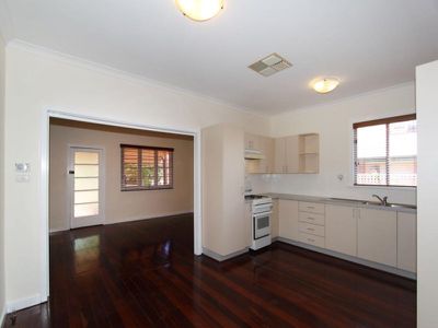 298 Piccadilly Street, Piccadilly