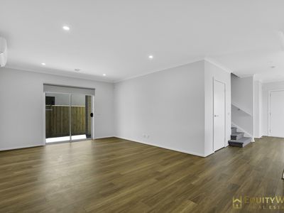 62 Pankina Road, Mambourin