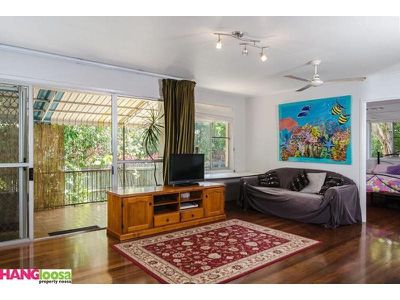 2 Ridge Street, Tewantin