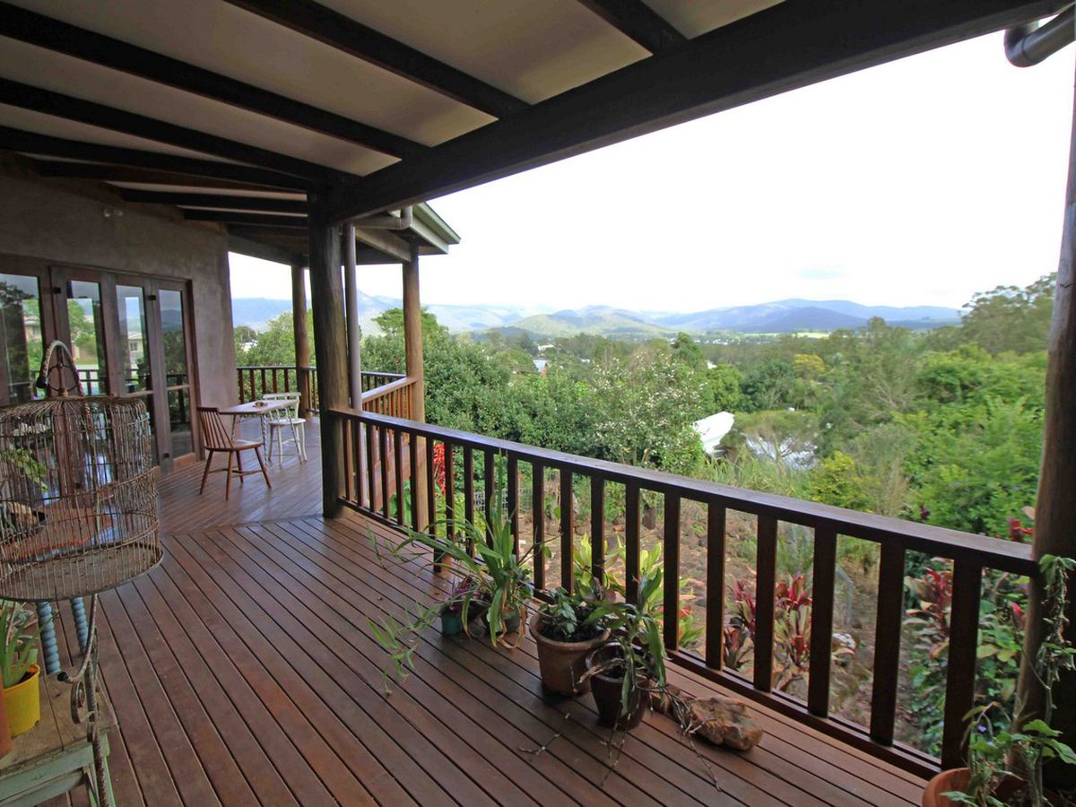 27 TWELFTH AVENUE, Atherton