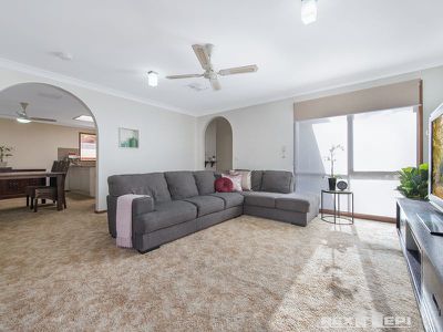 46 Springfield Crescent, Hampton Park