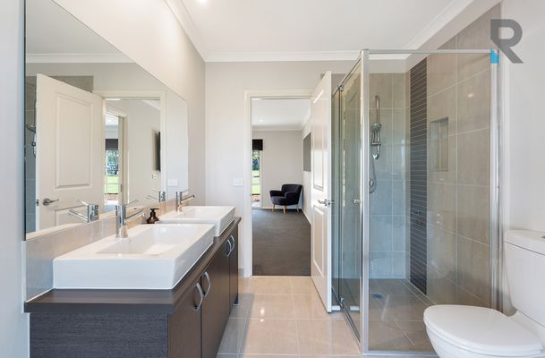 20 The Ridge, Oaklands Junction