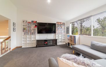 21 Second Avenue, Cockatoo