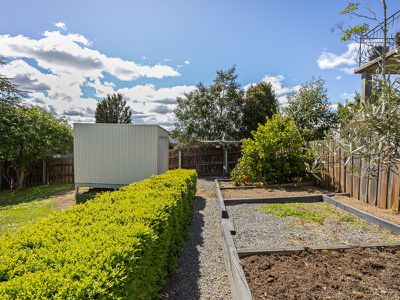 15 Flowers Court, Newstead