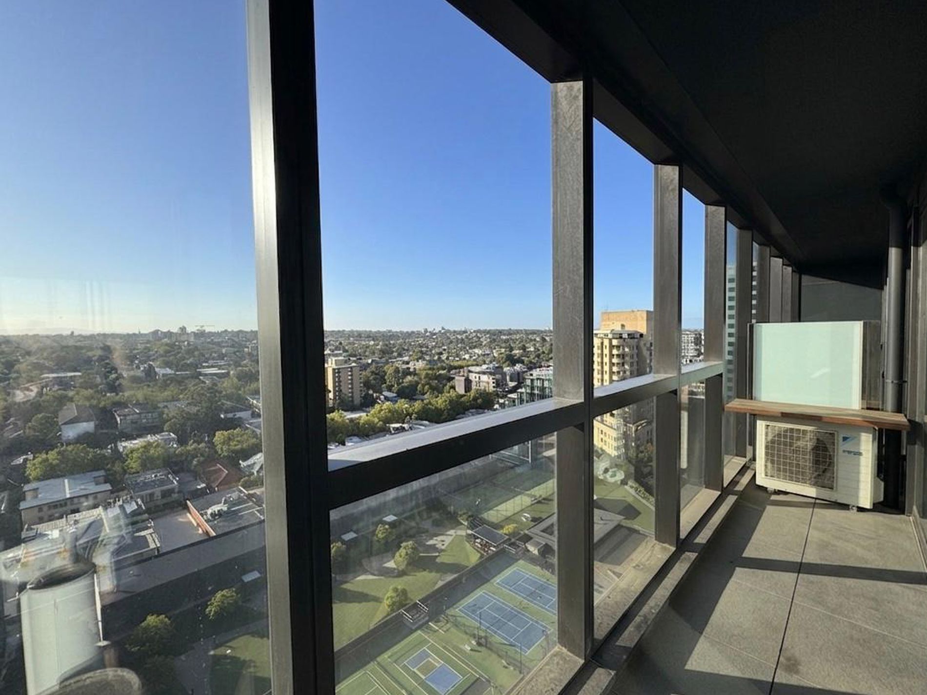 1313 / 35 Malcolm Street, South Yarra