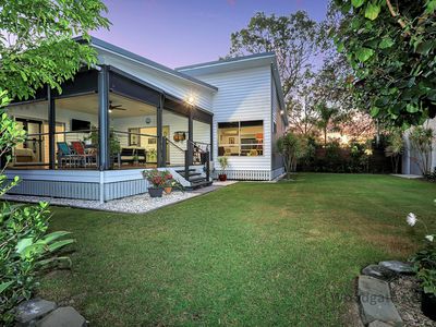10 PAPERBARK COURT, Woodgate