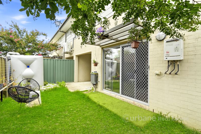 8 / 82 Irwin Street, Werrington