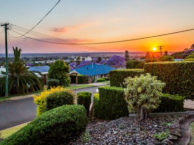 32 Adermann Drive, Kingaroy