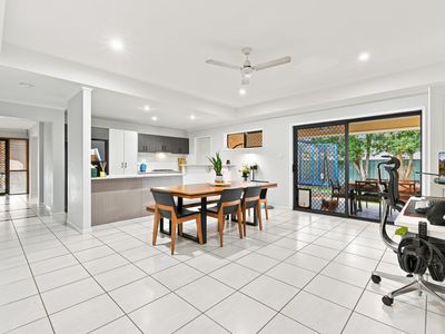 14 Elabana Place, Forest Lake
