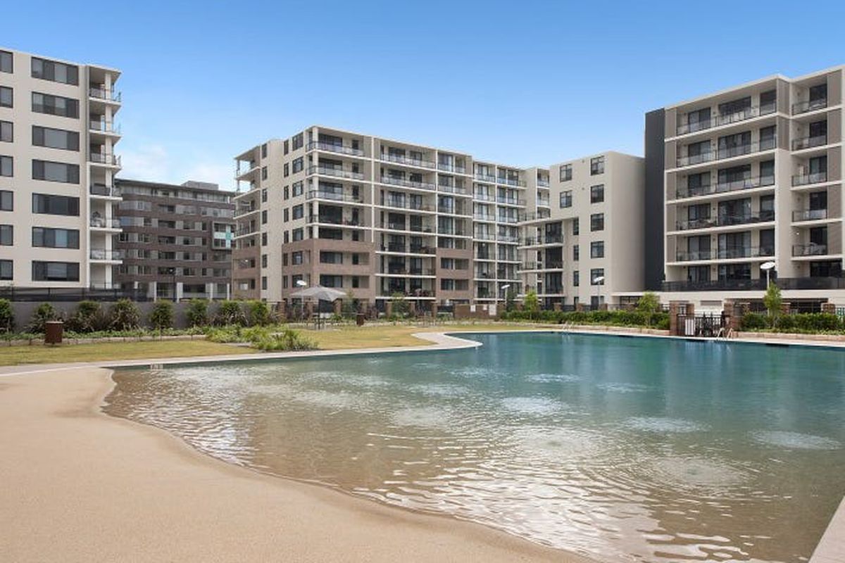 114 / 3  Stromboli Strait , Wentworth Point