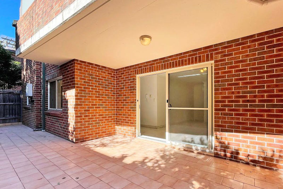 6 / 5 Hornsey Road, Homebush West