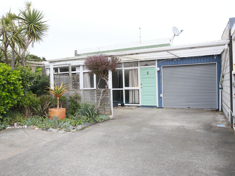 10 Bermuda Grove, Paraparaumu Beach