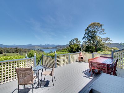 82 Graces Road, Glaziers Bay