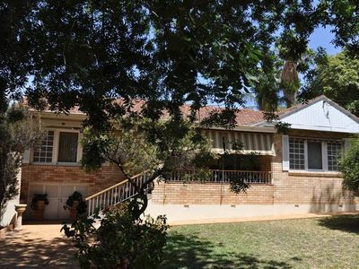 61 Church Street, Forbes