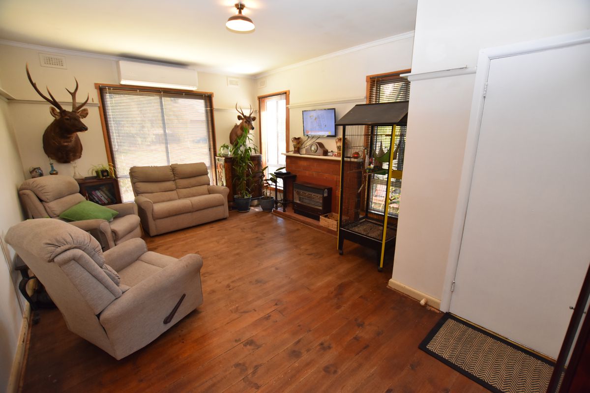 5 Palmer Crescent, Merrigum