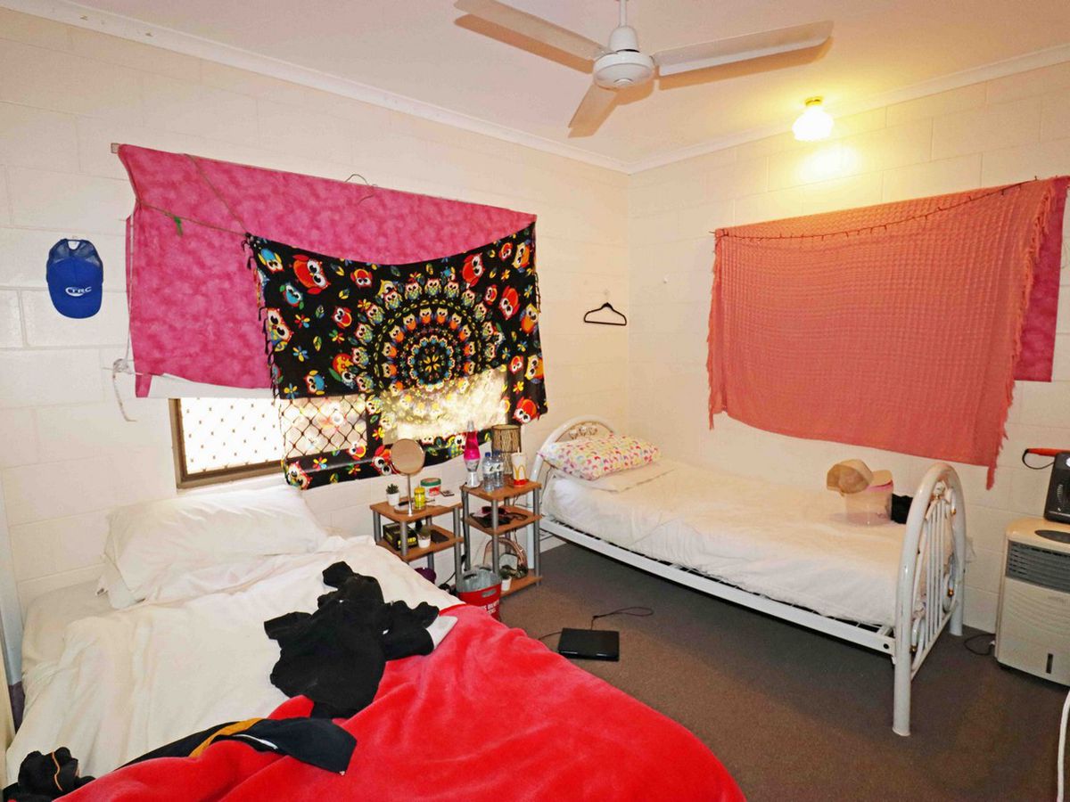 7 Centenary Drive, Atherton