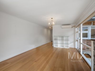 2 / 563 Sandy Bay Road, Sandy Bay