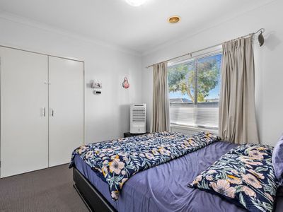 25 Gallery Avenue, Melton West