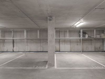 1102 / 8 Louise Street, Melbourne