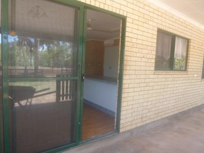 2 Armbrust Street, Cooktown