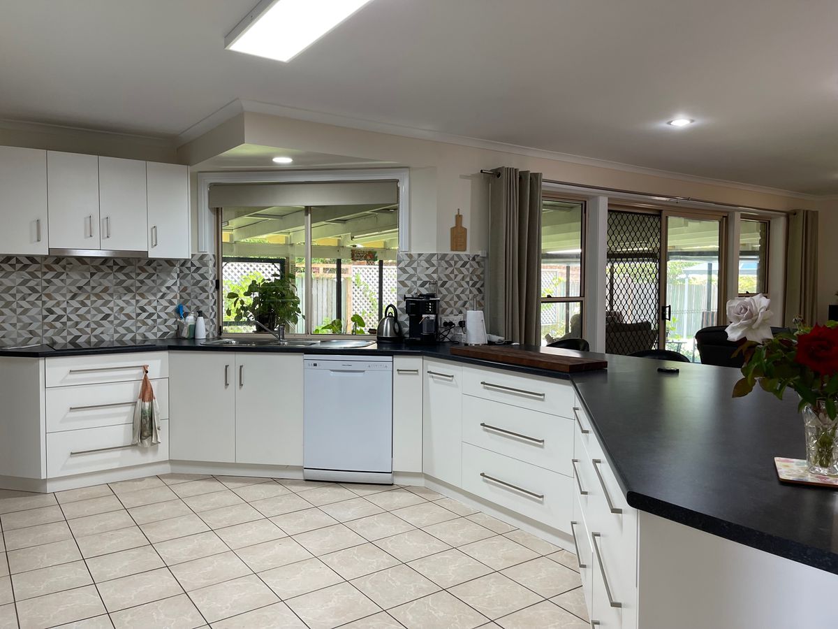 5 Parlon Court, Kawungan