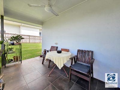 4 Robertson Close, Atherton
