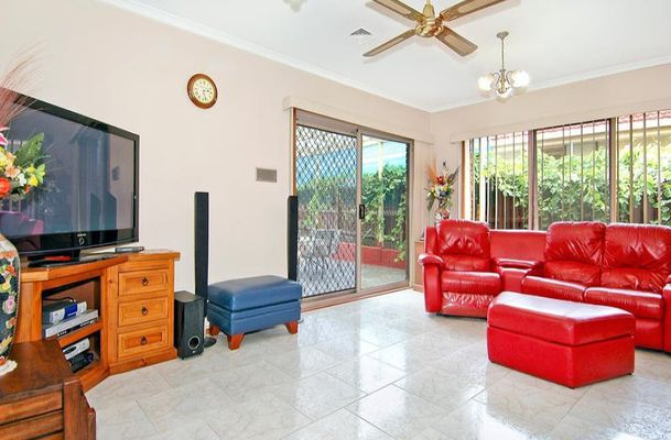 3 Lochton Court, Greenvale